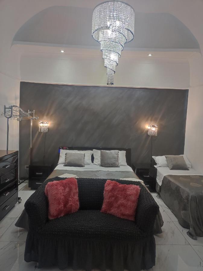 La Casa Di Titina * Naples